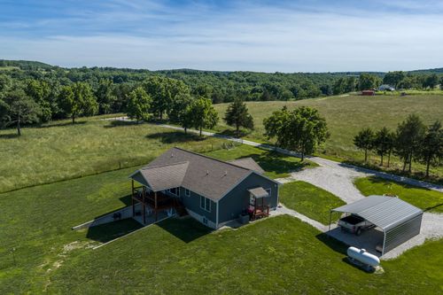 15221 Cleveland Rd, Houston, MO, 65483-2177 | Card Image