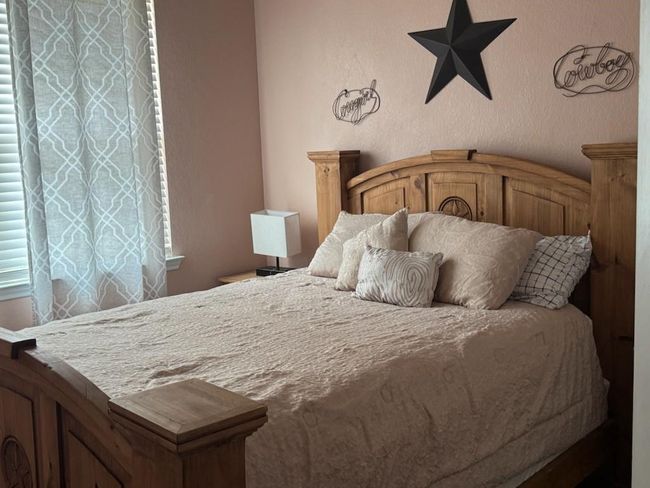 2nd bedroom | Image 14