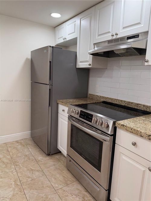 311g-1551 Sw 135th Ter, Pembroke Pines, FL, 33027-6403 | Card Image