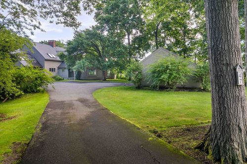 47 Tower Rd, Kittery Point, ME, 03905-5226 | Card Image