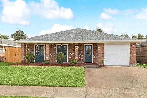 213 Lassalle Dr, River Ridge, LA, 70123-3646 | Card Image