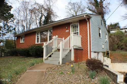 3988 Memorial Boulevard, Kingsport, TN, 37664 | Card Image