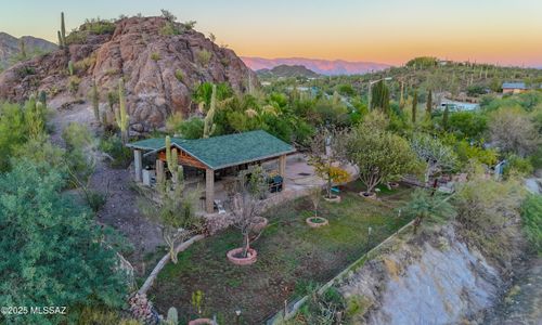 3930 W Valencia Road, Tucson, AZ, 85746 | Card Image