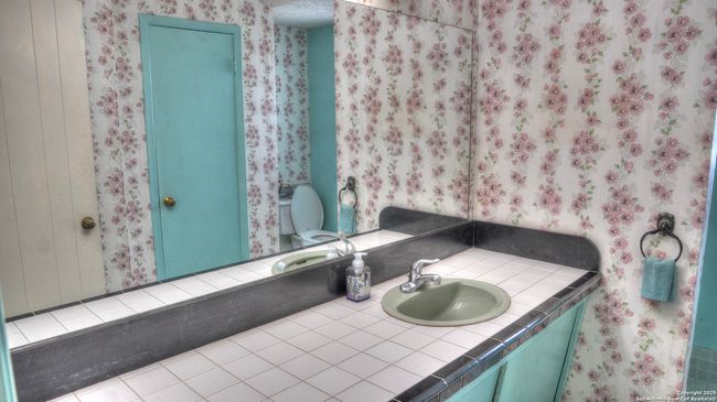 6671 Ranch Road 1120, Home with 4 bedrooms, 3 bathrooms and null parking in Rio Frio TX | Image 31