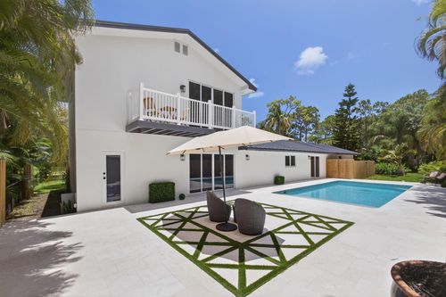 5672 Old Orange Rd, Jupiter, FL, 33458-3443 | Card Image