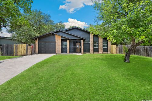 4319 Golden Spice Dr, San Antonio, TX, 78222-4851 | Card Image