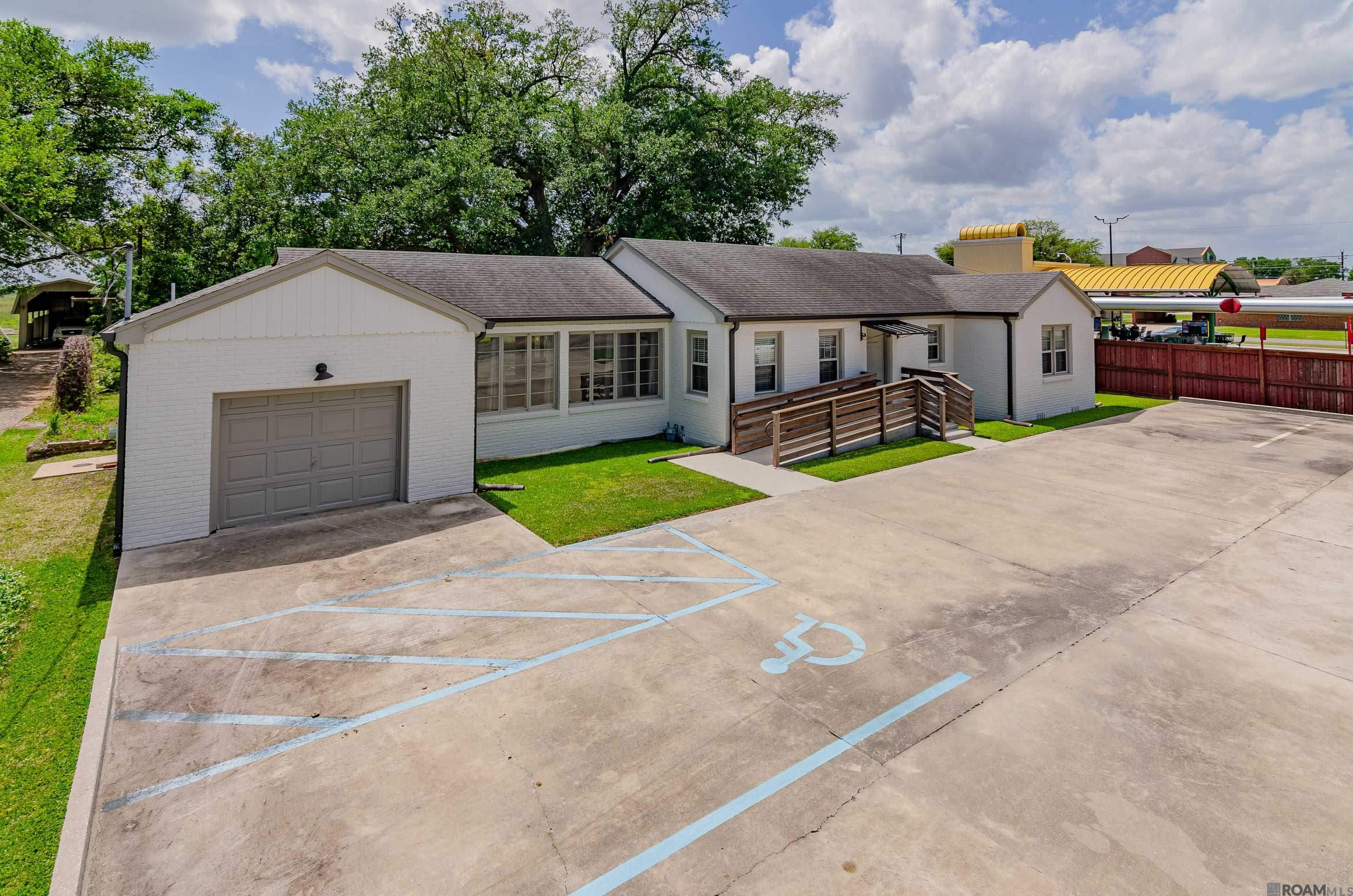 Commercial Sale in Raceland 5