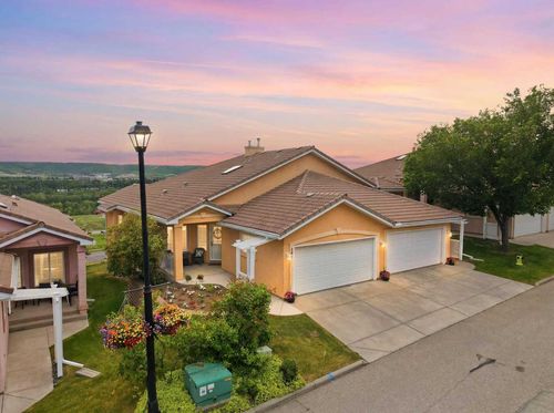 206 Scimitar Heath Nw, Calgary, AB, T3L2E1 | Card Image