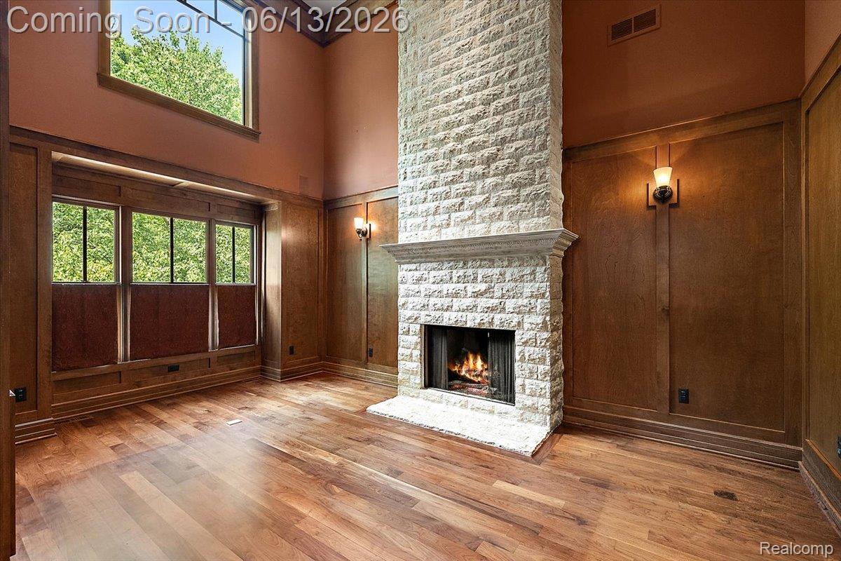 Residential in Milford Charter Township 4