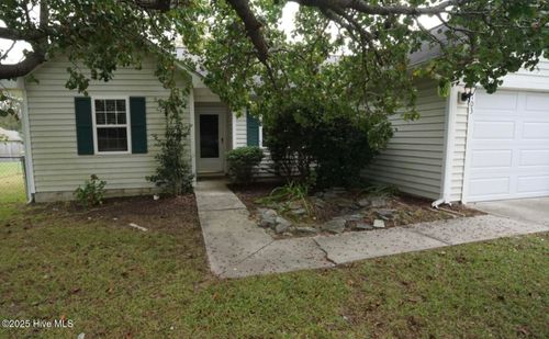 103 Eastgate Dr, Jacksonville, NC, 28540-3023 | Card Image