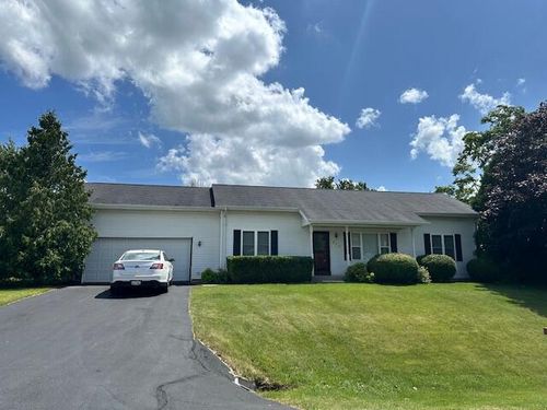 517 Oak Ridge Drive, DARIEN, WI, 53114 | Card Image