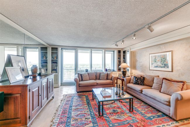 APT-1417 - 3883 Turtle Creek Blvd, Condo with 1 bedrooms, 1 bathrooms and null parking in Dallas TX | Image 13