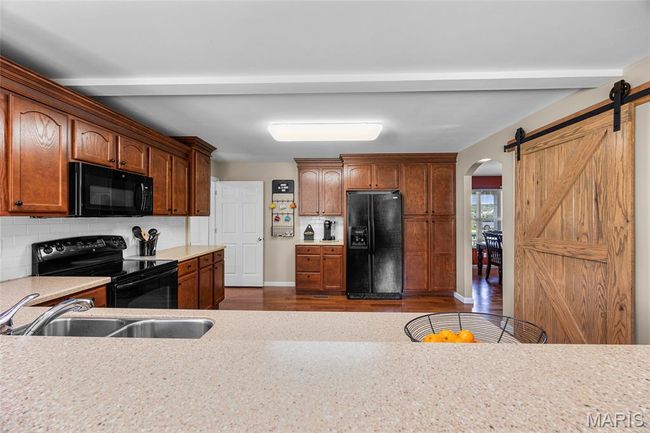 8525 Sagamore Dr, House other with 3 bedrooms, 4 bathrooms and 3 parking in Cedar Hill MO | Image 12
