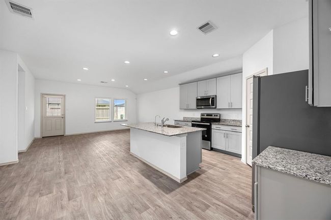 1108 Sundown Prairie Dr, House other with 4 bedrooms, 3 bathrooms and 2 parking in Sealy TX | Image 7