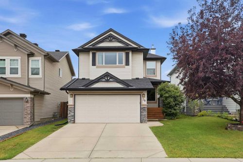 38 Chapman Close Se, Calgary, AB, T2X3S8 | Card Image