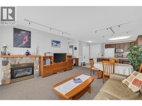 402-215 Kettle View Rd, Big White Mountain, BC, V1P1T4 | Card Image
