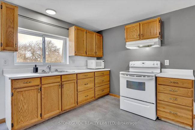 2515 Edgewood Pk, House other with 4 bedrooms, 2 bathrooms and 4 parking in Cavan ON | Image 41