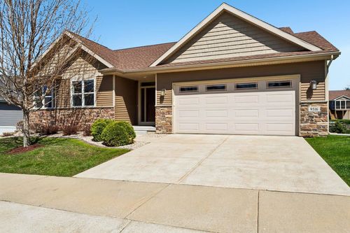9516 Lost Pine Trail, Madison, WI, 53593 | Card Image