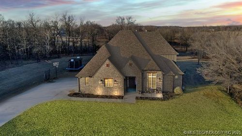 2718 Hickory Ridge Drive, Sapulpa, OK, 74066 | Card Image