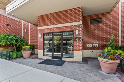 401-515 Main St, Evanston, IL, 60202-4553 | Card Image