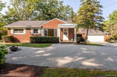 8701 Brookville Road, Home with 3 bedrooms, 2 bathrooms and null parking in Salem Twp MI | Image 2