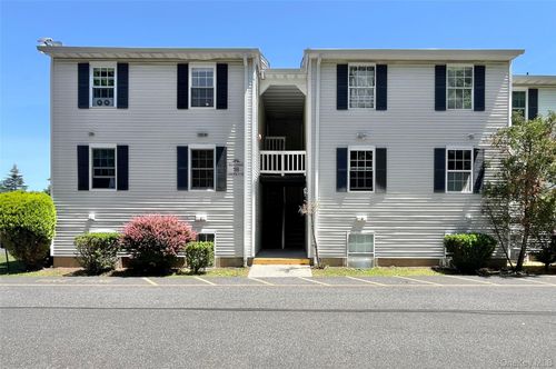12-18 Lexington Hl, Harriman, NY, 10926-3419 | Card Image