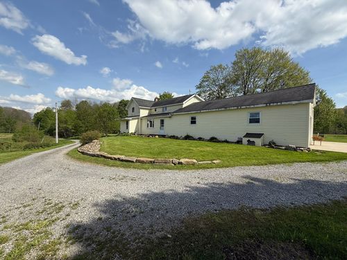 7011 Kiter Rd, Cochranton, PA, 16314-7659 | Card Image