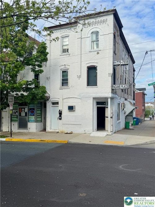 701 N Jordan St, Allentown, PA, 18102-1818 | Card Image