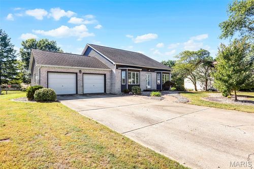 108 Cross Creek Dr, Bethalto, IL, 62010-2000 | Card Image