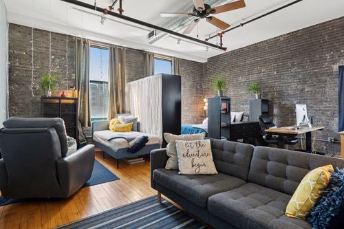 unit-302-523 Jackson St, Saint Paul, MN, 55101-2467 | Card Image