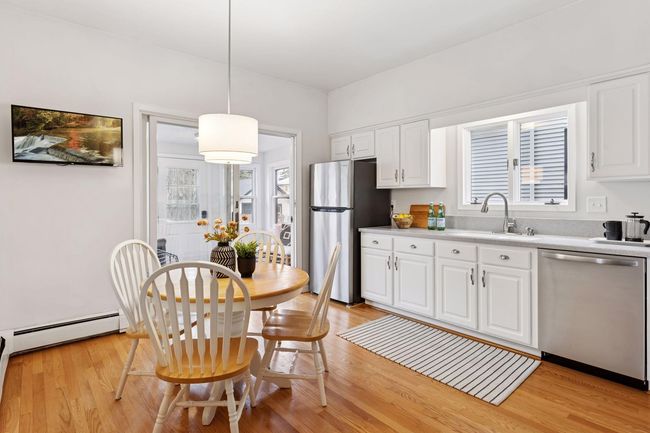 The eat-in kitchen will delight the cook! | Image 13
