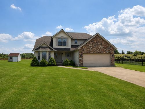 2685 Chelsie Dr, Erie, PA, 16509-4682 | Card Image
