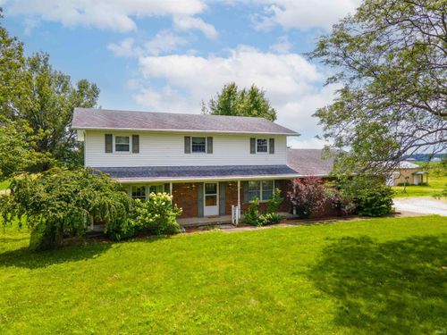 7886 E 400 N, Van Buren, IN, 46991-9710 | Card Image