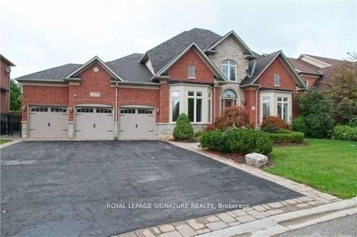 534 Golfview Crt, Oakville, ON, L6M4W6 | Card Image