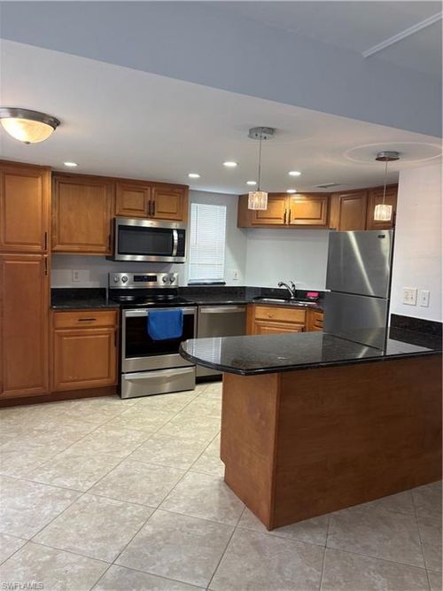 101-5031 Sw 16th Pl, CAPE CORAL, FL, 33914-8900 | Card Image