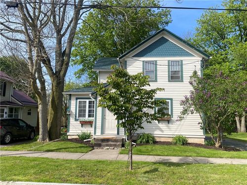 409 Canal St, Palmyra, NY, 14522-1121 | Card Image