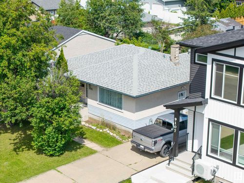 9111 151 St Nw, Edmonton, AB, T5R1J5 | Card Image