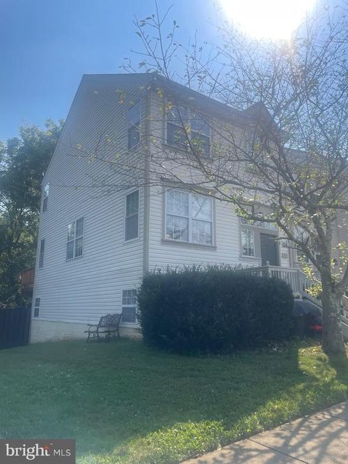 210 Heaton Ct, PURCELLVILLE, VA, 20132-5812 | Card Image