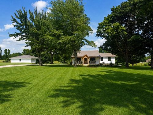 3640 Hawk Pride Mountain Rd, Tuscumbia, AL, 35674 | Card Image