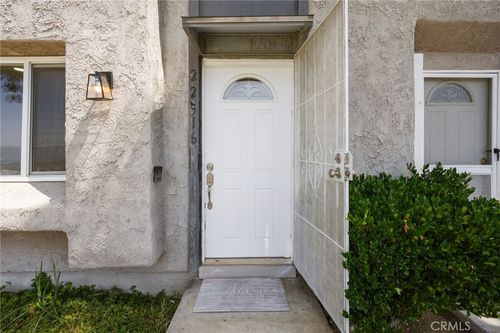 22516 Paseo Terraza, Santa Clarita, CA, 91350-2204 | Card Image