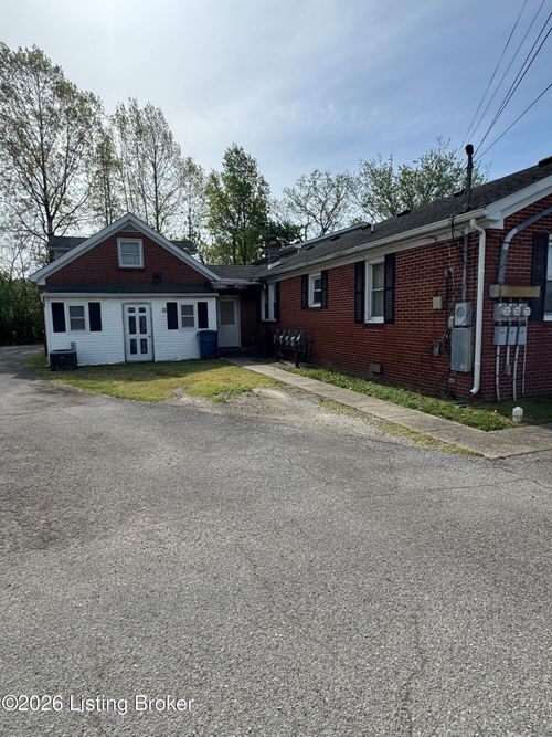 138 Patterson Ln, Shepherdsville, KY, 40165-5995 | Card Image