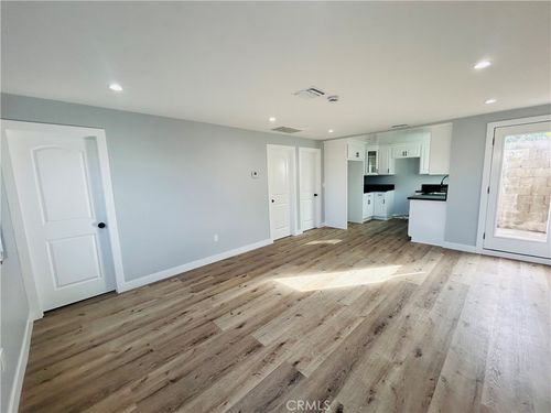 4108 W 106th St, Inglewood, CA, 90304-2016 | Card Image