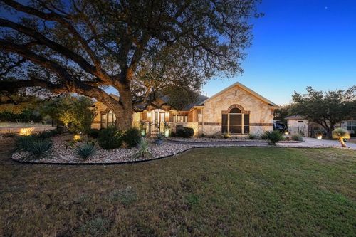 710 Hawthorne Loop, Driftwood, TX, 78619-4450 | Card Image
