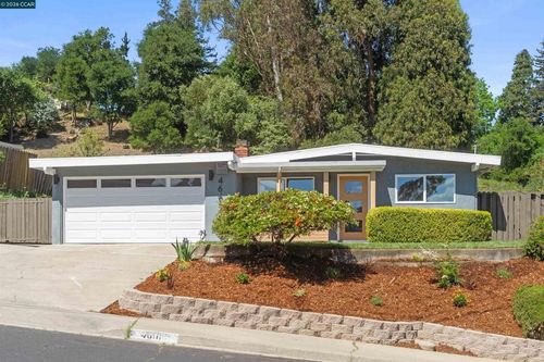 4661 Driftwood Ct, El Sobrante, CA, 94803-1805 | Card Image