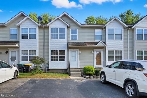 29 Victoria Blvd, NEWARK, DE, 19702-5202 | Card Image