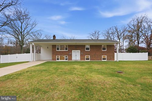 2525 Ryce Dr, Waldorf, MD, 20601-2608 | Card Image