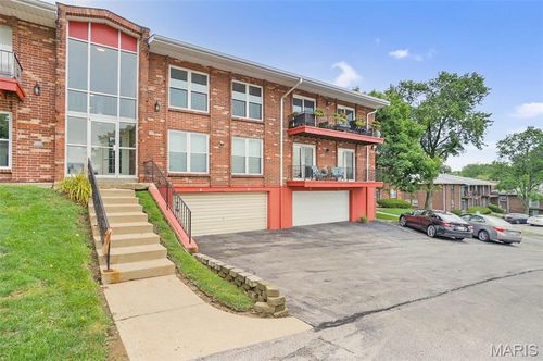apt-h-10352 Forest Brook Ln, Saint Louis, MO, 63146-5880 | Card Image