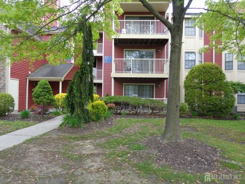 353 Crosspointe Dr, East Brunswick, NJ, 08816-1849 | Card Image