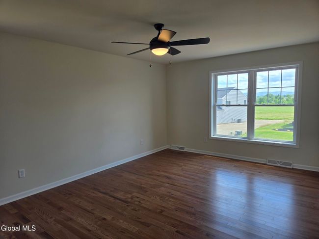 37 Jack Dr, House other with 3 bedrooms, 3 bathrooms and 4 parking in Mechanicville NY | Image 13