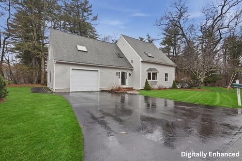 2 North St, Topsfield, MA, 01983-1118 | Card Image